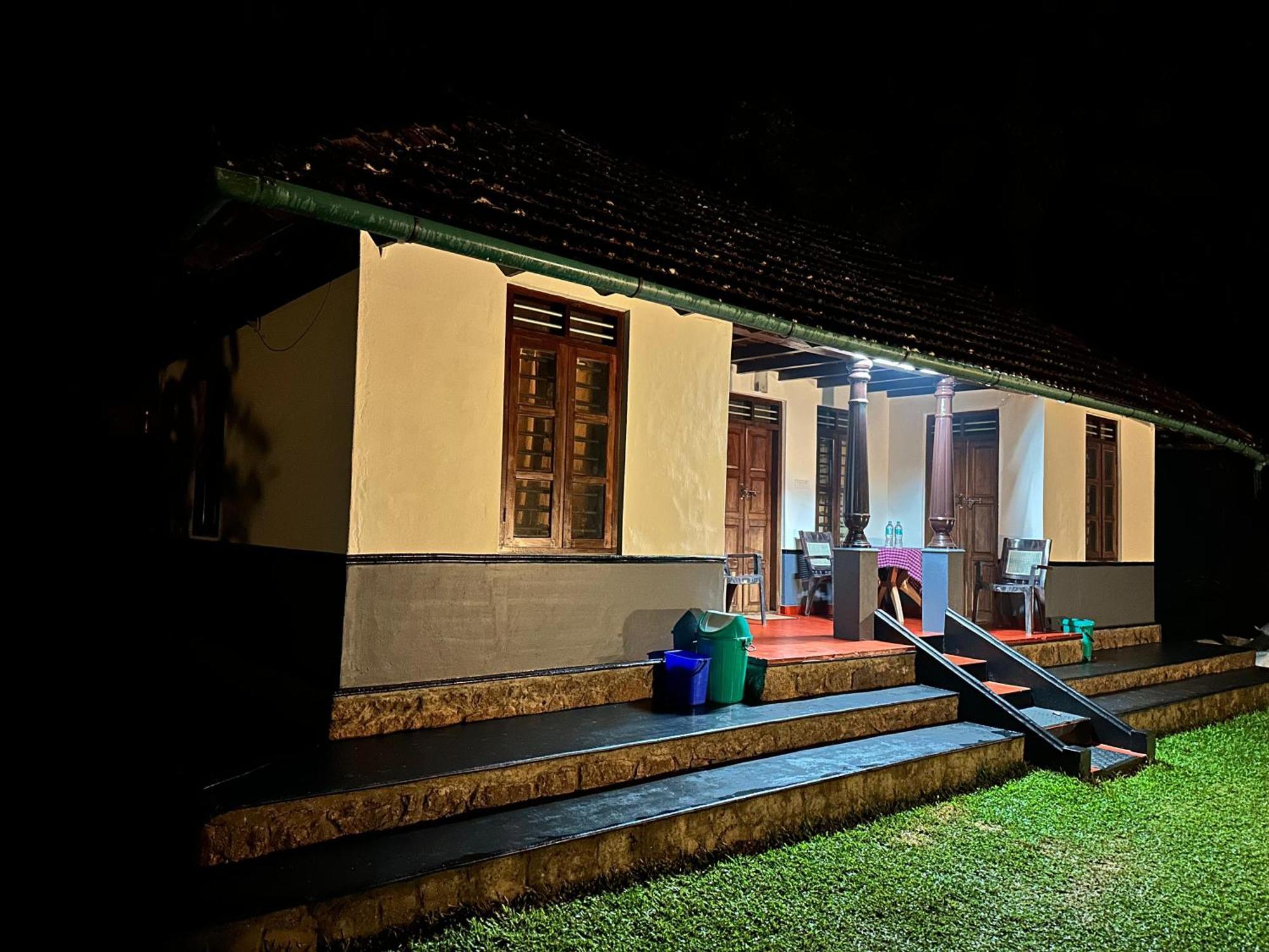 Green Mansion Anaviratty Екстер'єр фото